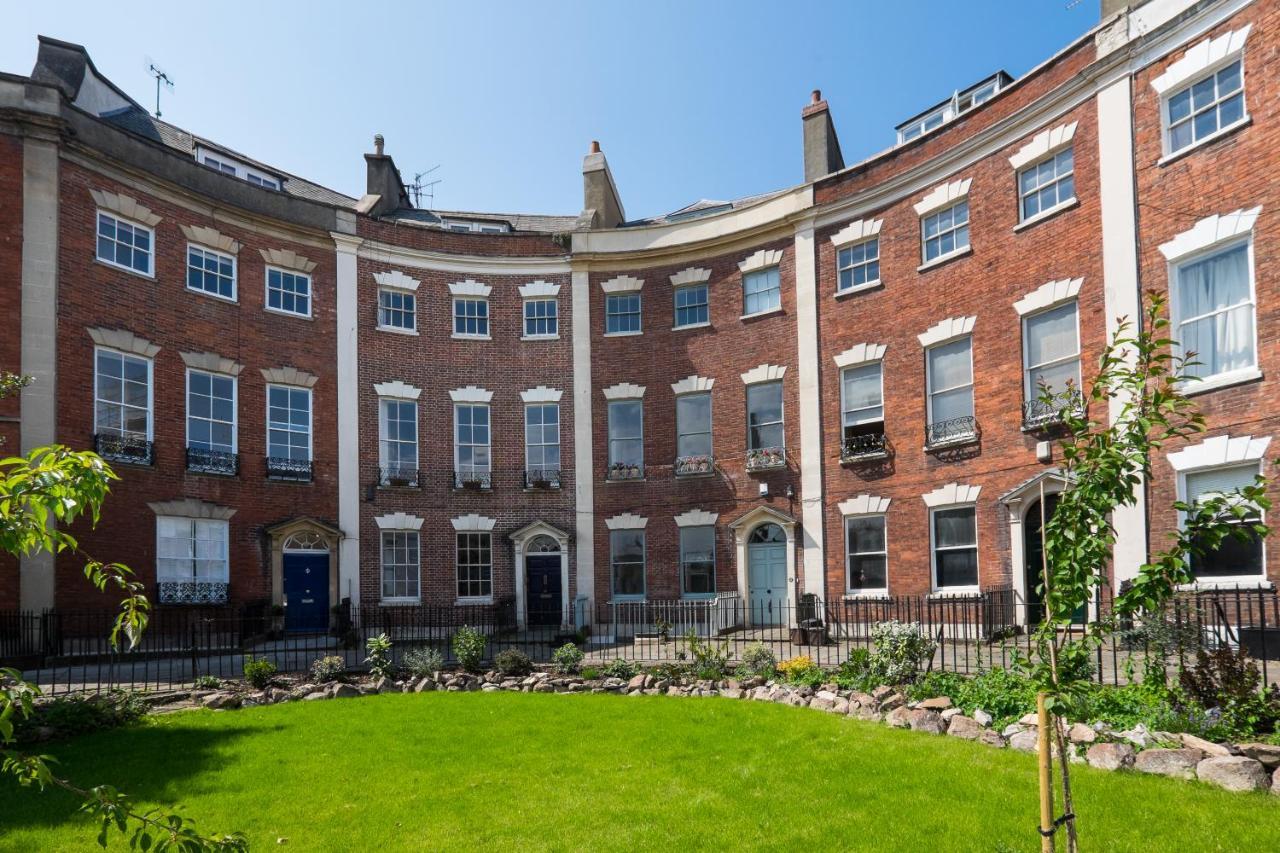 Berkeley Suites Bristol Exterior photo